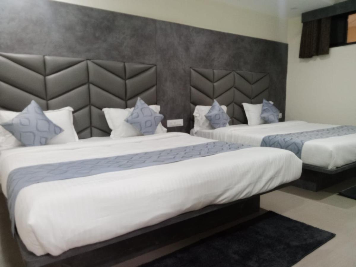 Hotel Rk Villa 巴罗达 外观 照片