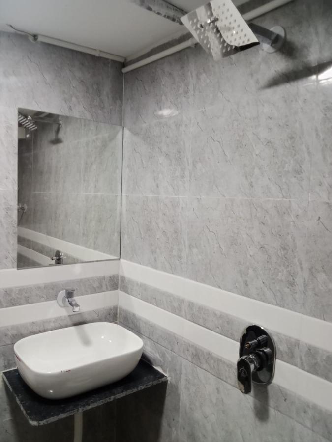 Hotel Rk Villa 巴罗达 外观 照片